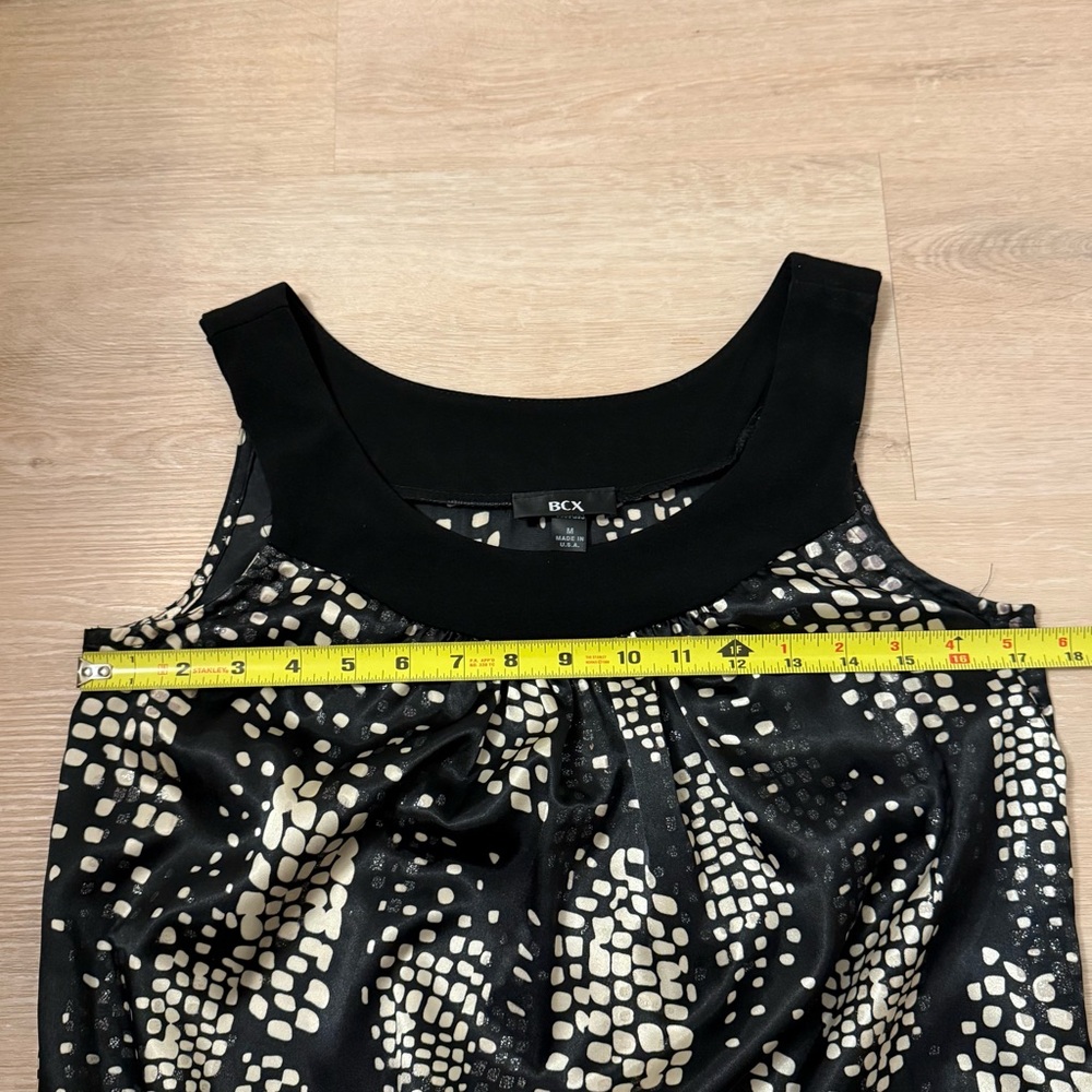 BCX Y2K Going Out Glam Bubble Top with Abstract Black and Cream Pattern - Picture 3 of 6